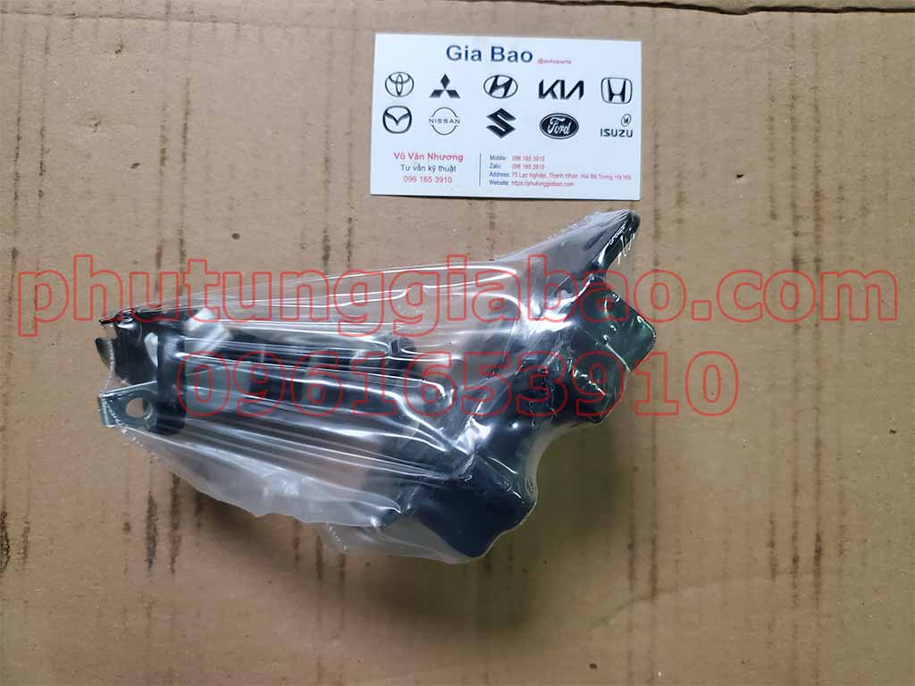 Khóa ngậm cốp sau Toyota Hiace 69350-26122