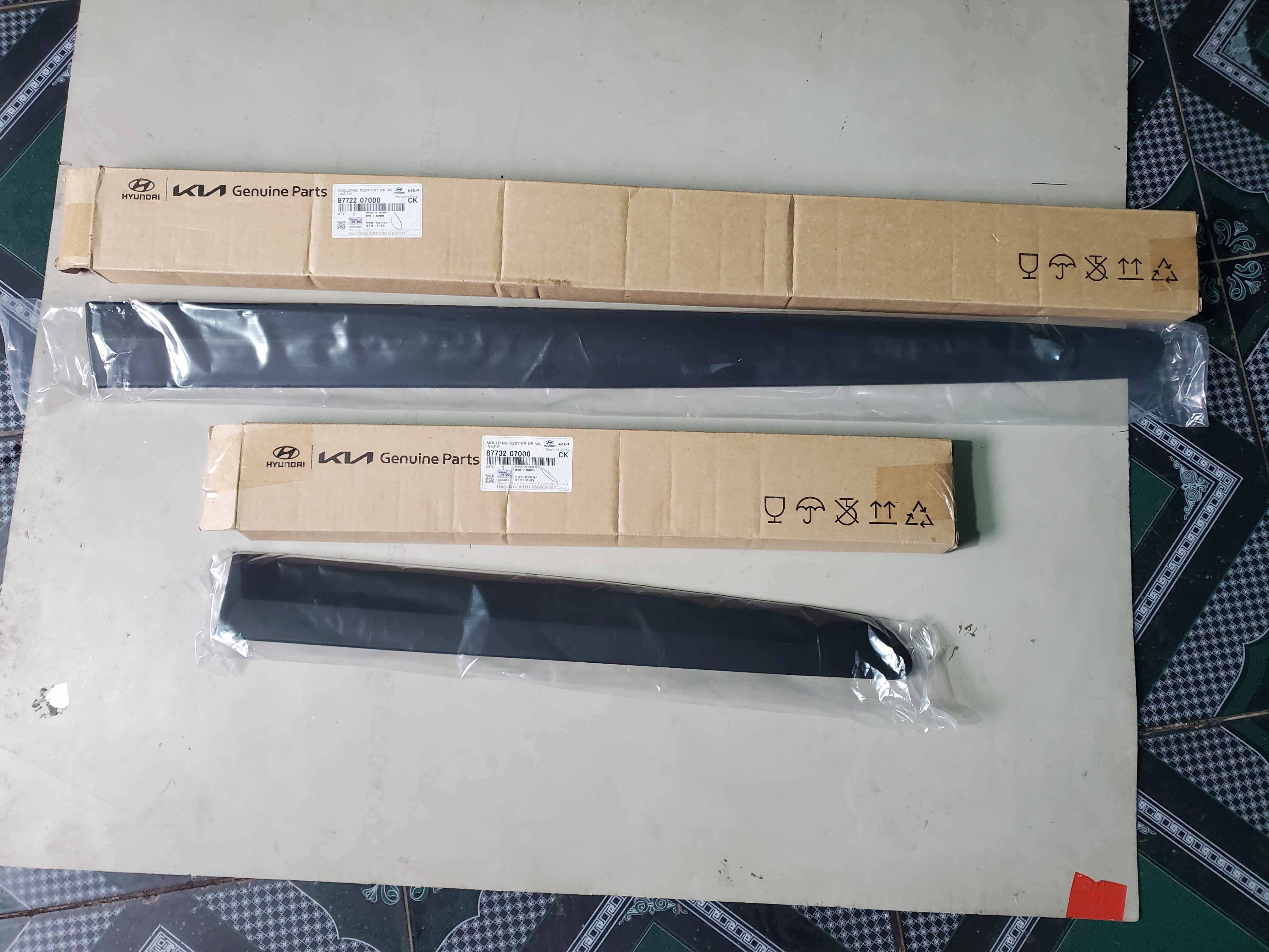 Nẹp cánh cửa Moning