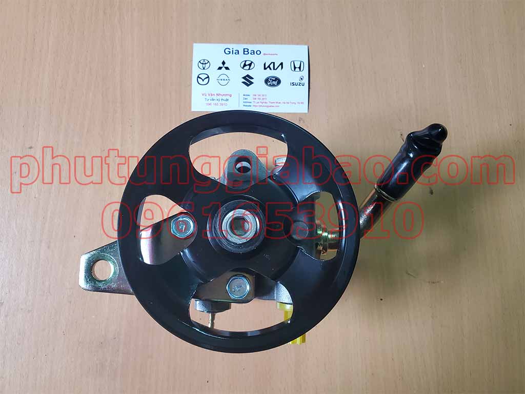 Đèn hậu trong phải Fortuner 2009-2012 81590-0K020