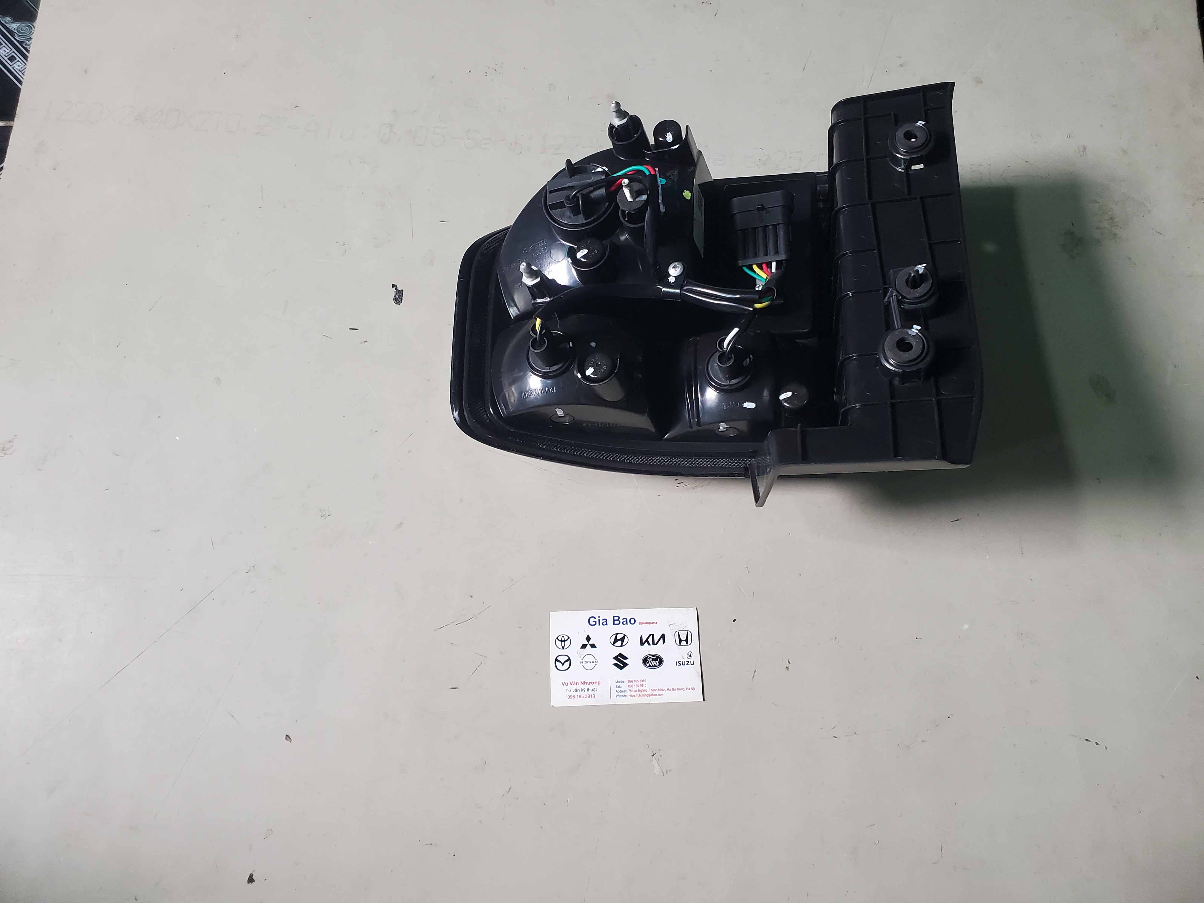 Đèn hậu VF3 0961653910