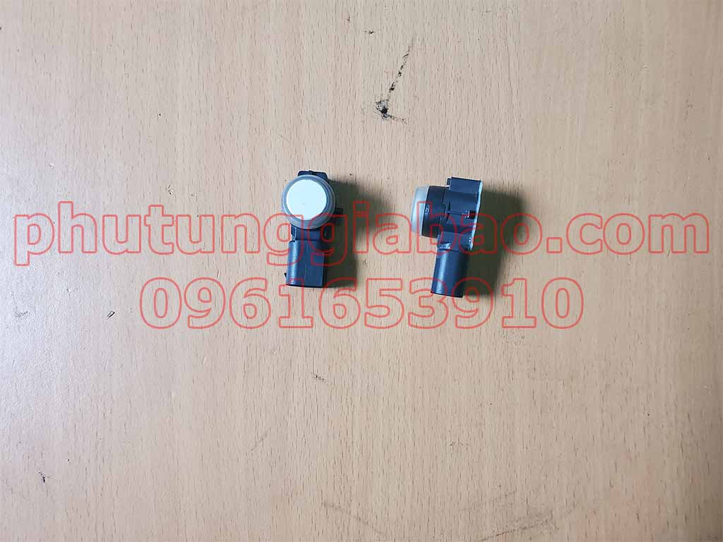 Cảm biến va chạm peugeot 3008-5008 9900210680